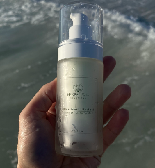How To Use Retinoids Without Irritation, featuring Blue Tansy + Retinal